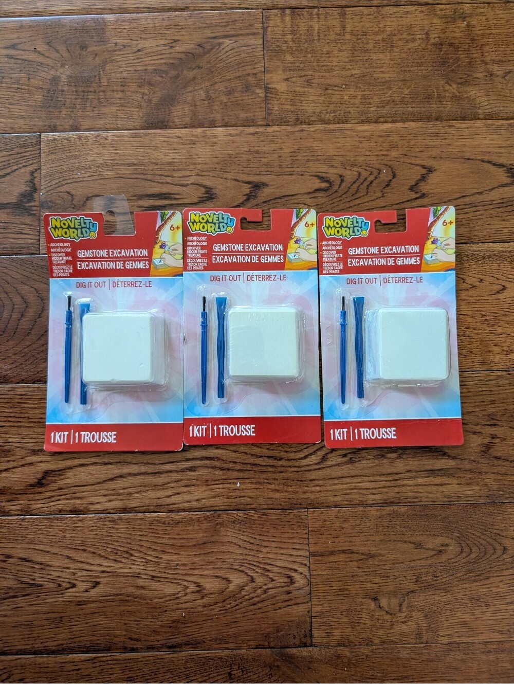 🦩Set of 3 Novelty World Gemstone Excavation Kits NIP